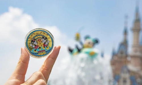 上海迪士尼度假区与利来国际续签多年联盟协议并将推出全新“奇幻纪念章”