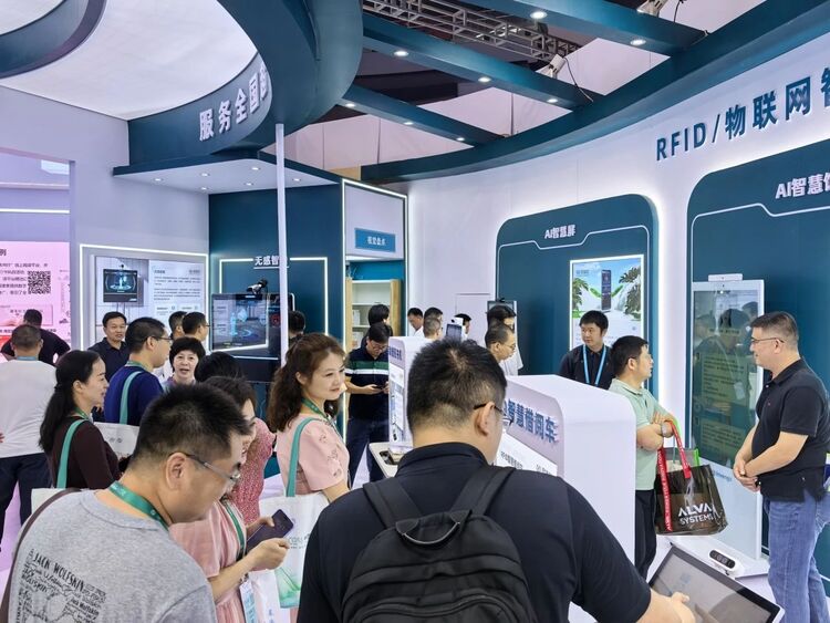 展会直击｜利来国际闪耀2024年中国图书展览会！
